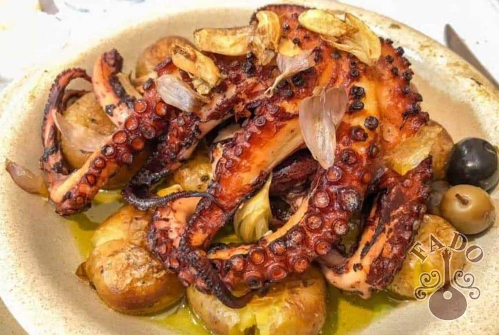 Polvo FADO